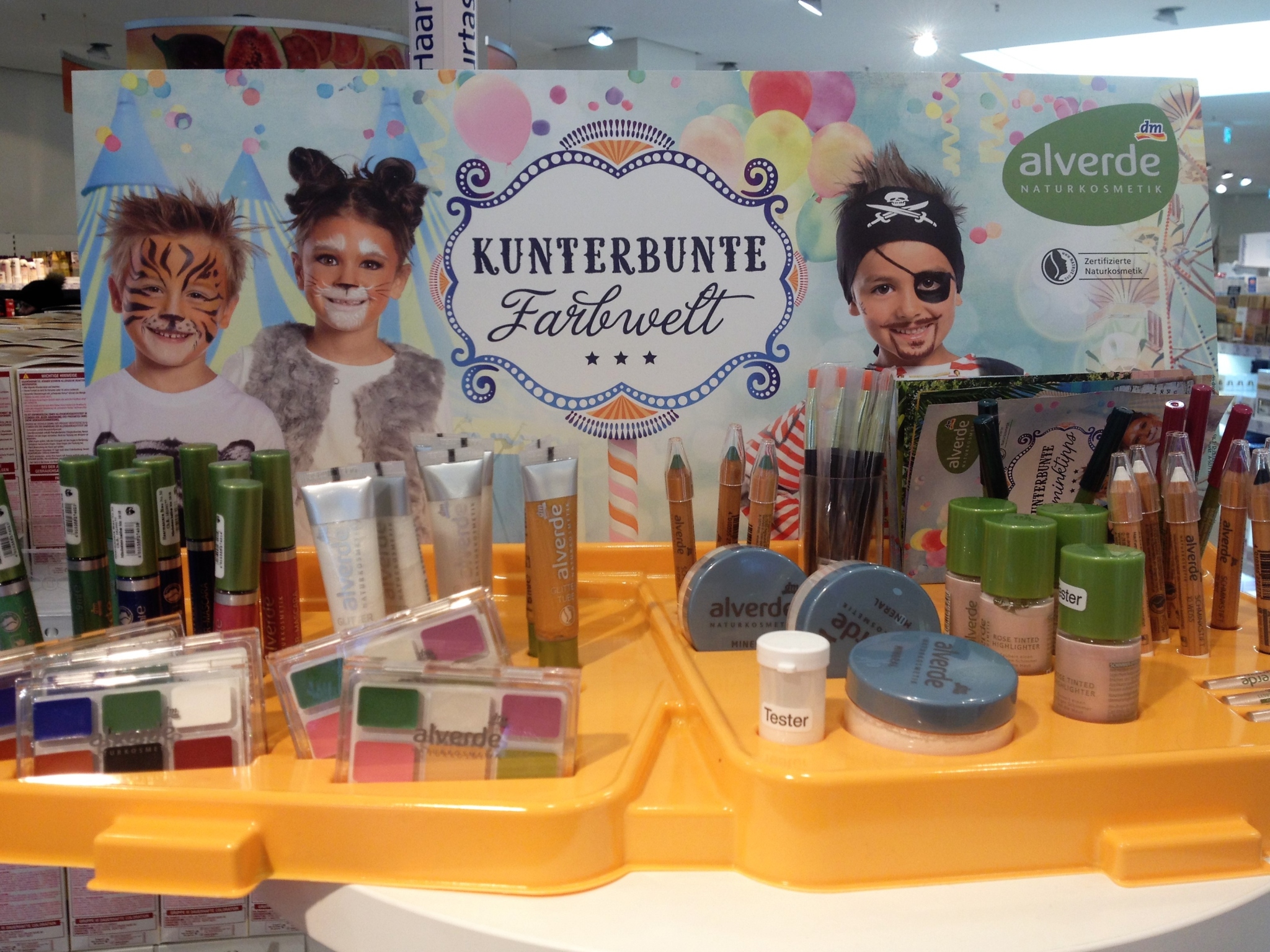 Alverde Naturkosmetik – Unbedenkliche Karnevalsschminke für Kinder ...