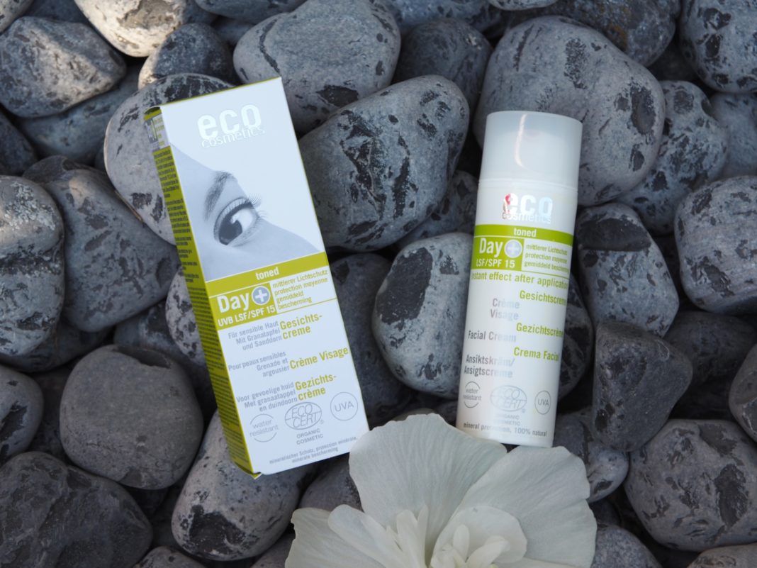 Eco Cosmetics Gesichtscreme mit LSF 15 - Naturkosmetik mit Sonnenschutz
